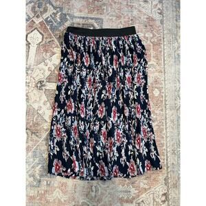 The Limited NWT Rose-Navy Floral Pleated Midi Full Skirt, Sz Medium, MP $80